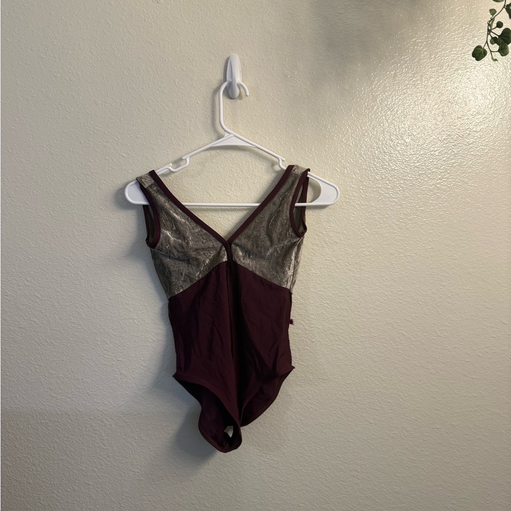 Yumiko Leotard